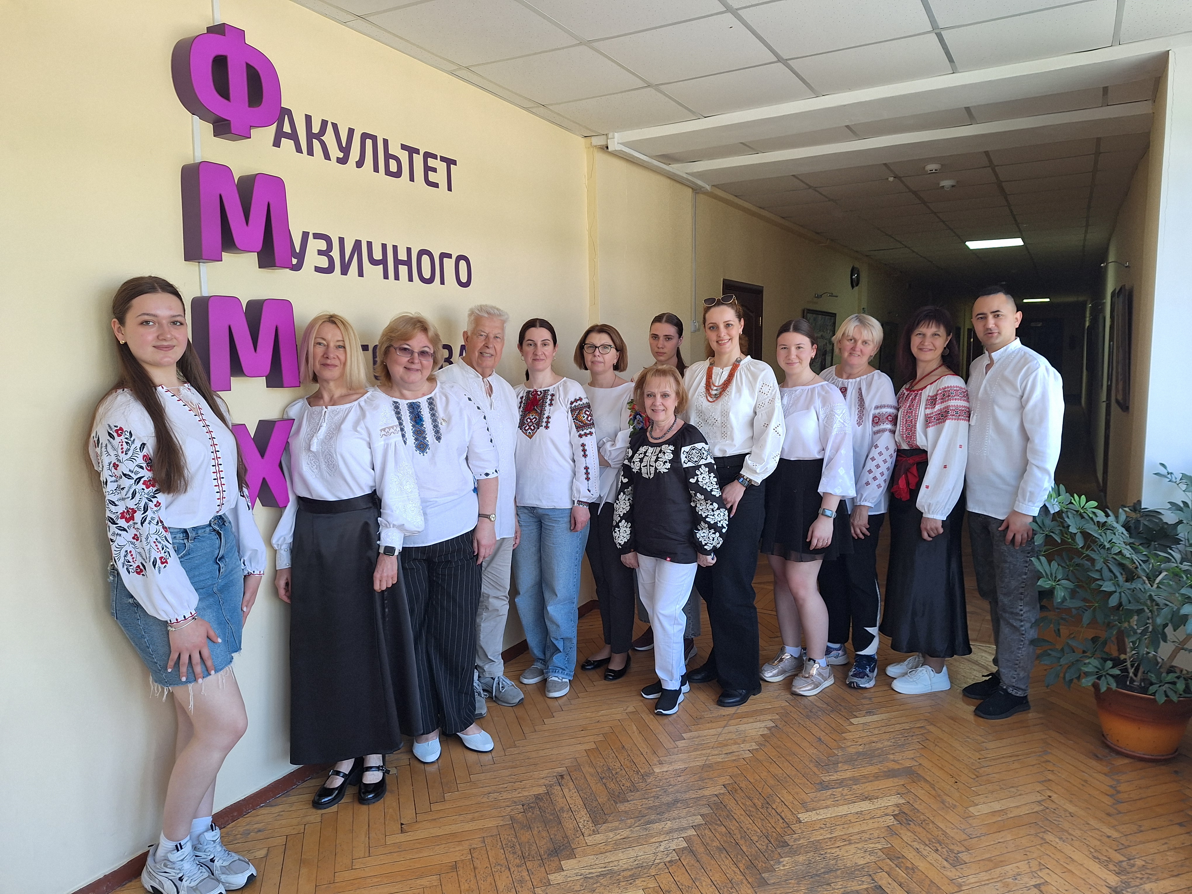 Всесвітній день вишиванки
